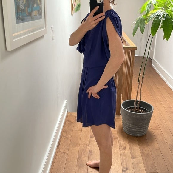 BCBGeneration blue/purple short dress with beautiful sleeves and wrap optic, S - Picture 4 of 10